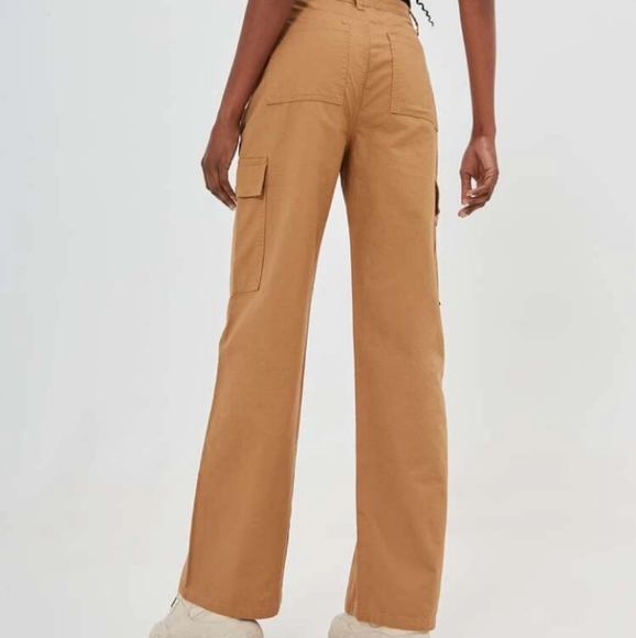SHEIN High Waisted Slant Pocket Cargo Pants - Picture 2 of 5